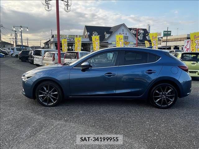 Mazda AXELA SPORT 2016-07 8366849-4