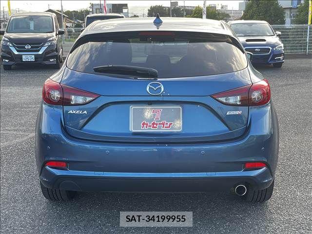 Mazda AXELA SPORT 2016-07 8366849-6