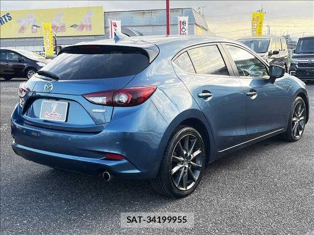 Mazda AXELA SPORT 2016-07 8366849-7