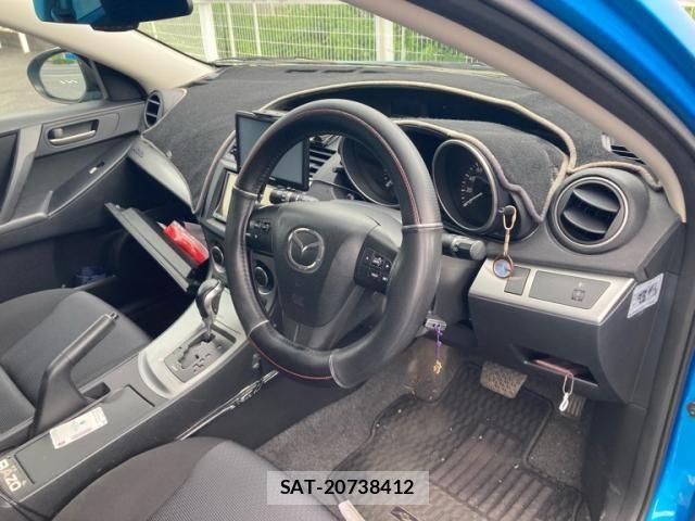 Mazda AXELA SPORT 2009-11 8371829-11