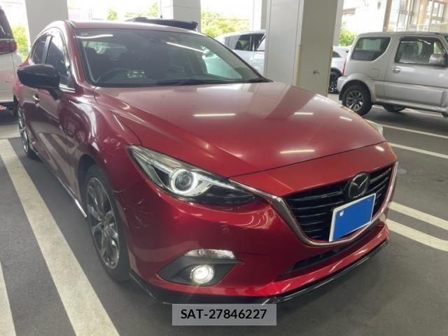 Mazda AXELA SPORT 2015-10 8371830-0
