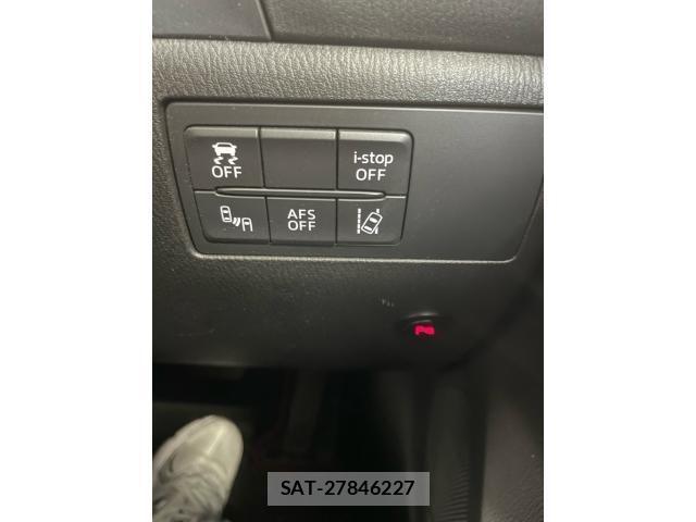 Mazda AXELA SPORT 2015-10 8371830-17
