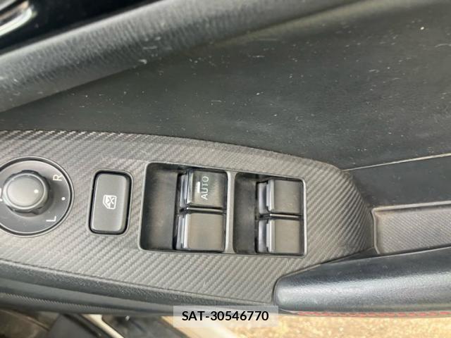 Mazda AXELA SPORT 2014-03 8371828-10