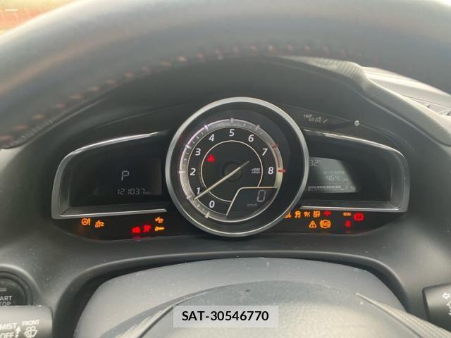 Mazda AXELA SPORT 2014-03 8371828-13