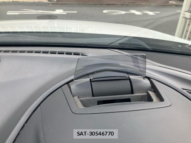 Mazda AXELA SPORT 2014-03 8371828-18