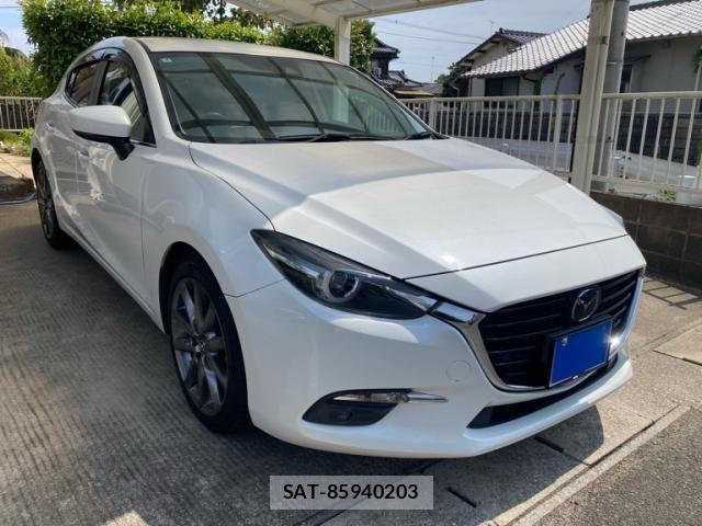 Mazda AXELA SPORT 2017-06 8413432-0