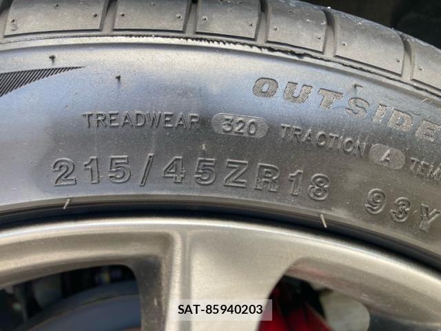 Mazda AXELA SPORT 2017-06 8413432-9