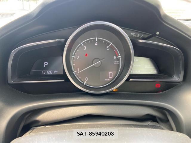 Mazda AXELA SPORT 2017-06 8413432-14