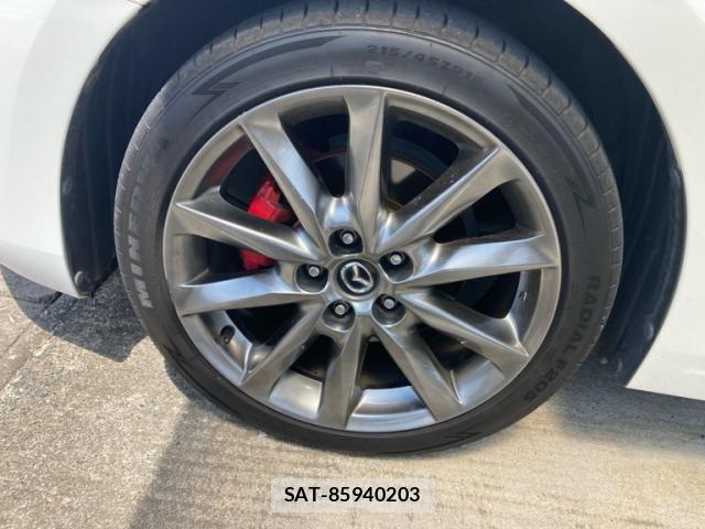 Mazda AXELA SPORT 2017-06 8413432-7