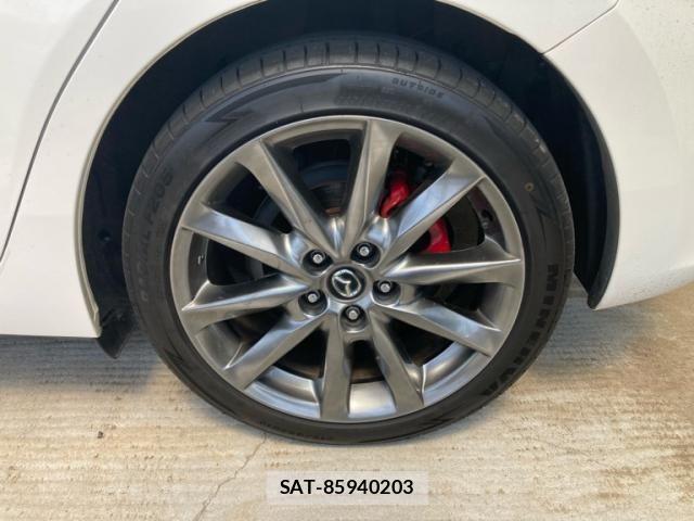 Mazda AXELA SPORT 2017-06 8413432-8