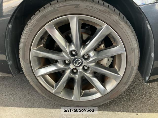 Mazda AXELA SPORT 2017-10 8413431-4