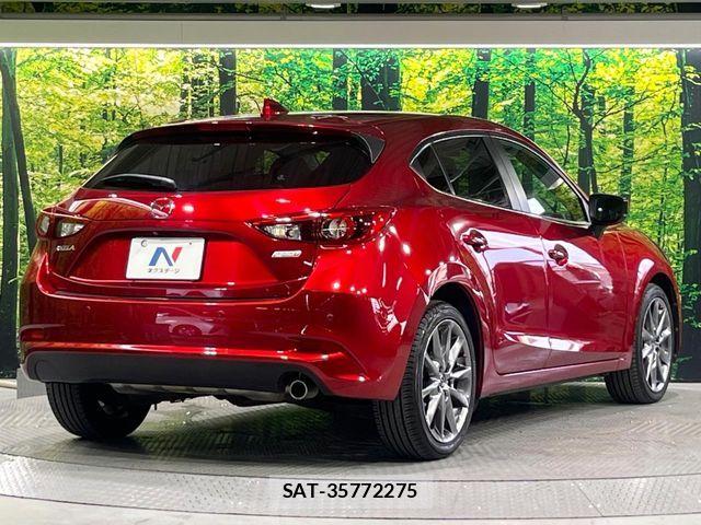 Mazda AXELA SPORT 2017-09 8457862-16