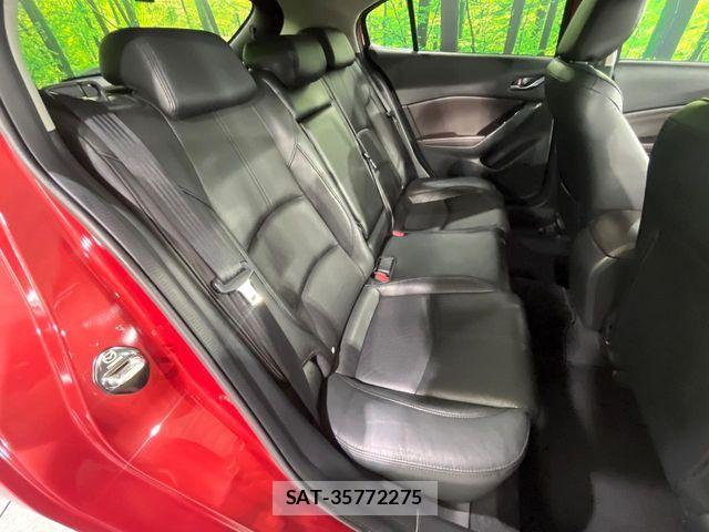 Mazda AXELA SPORT 2017-09 8457862-8