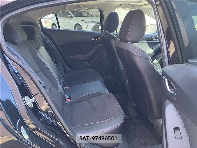 Mazda AXELA SPORT 2016-04 8485688-11