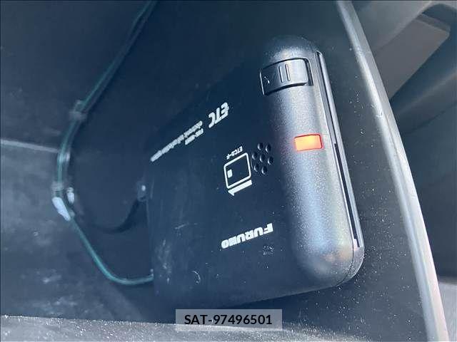 Mazda AXELA SPORT 2016-04 8485688-8