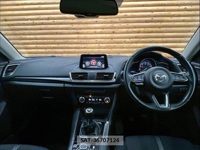 Mazda AXELA SPORT 2017-03 8485679-2