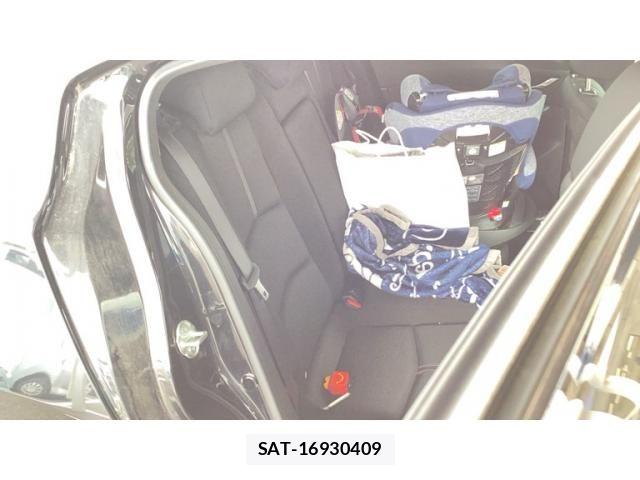 Mazda AXELA SPORT 2017-09 8485690-13