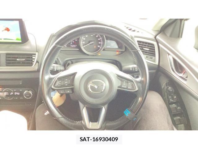 Mazda AXELA SPORT 2017-09 8485690-19