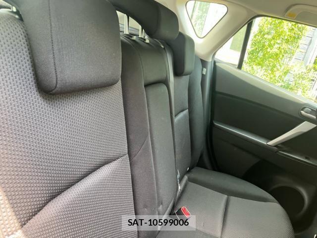 Mazda AXELA SPORT 2011-10 8525643-9