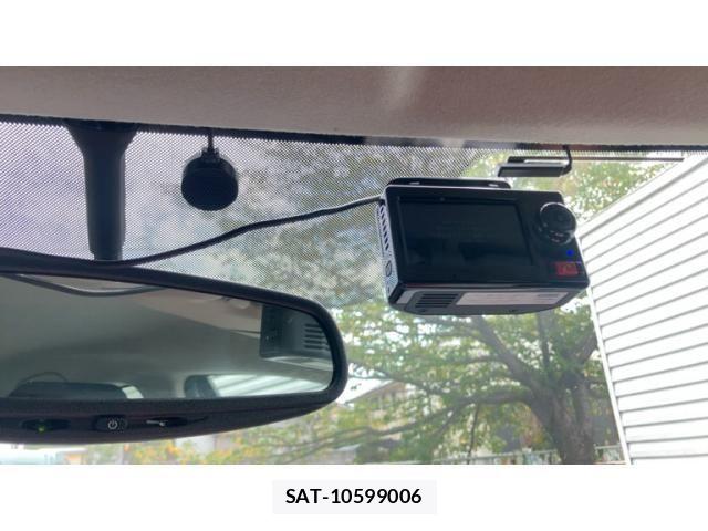 Mazda AXELA SPORT 2011-10 8525643-22
