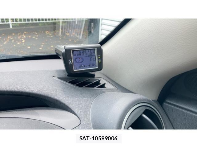 Mazda AXELA SPORT 2011-10 8525643-23