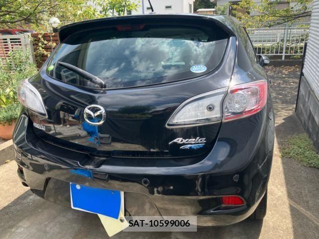 Mazda AXELA SPORT 2011-10 8525643-7