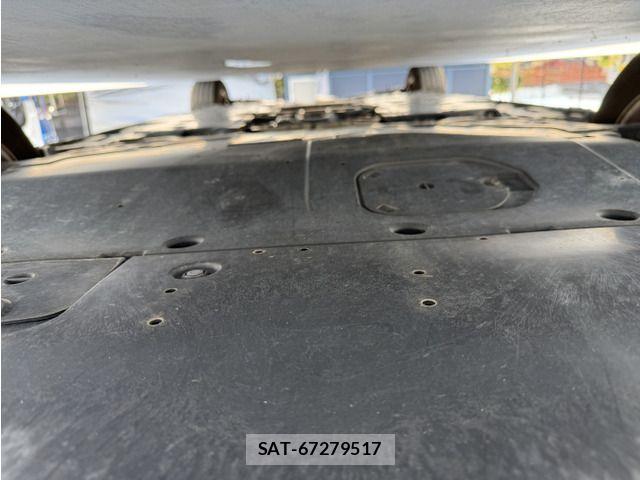 Mazda AXELA SPORT 2015-05 8525641-10