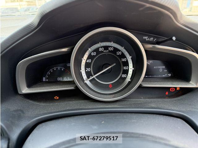 Mazda AXELA SPORT 2015-05 8525641-15