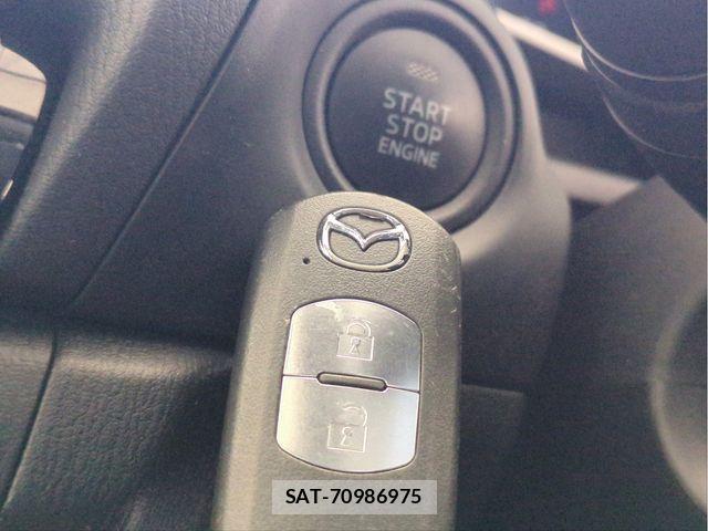 Mazda AXELA SPORT 2015-11 8525645-12