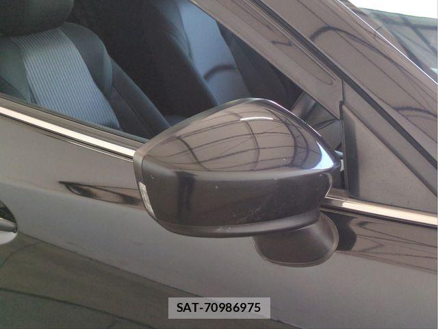 Mazda AXELA SPORT 2015-11 8525645-22