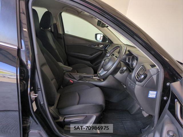 Mazda AXELA SPORT 2015-11 8525645-26