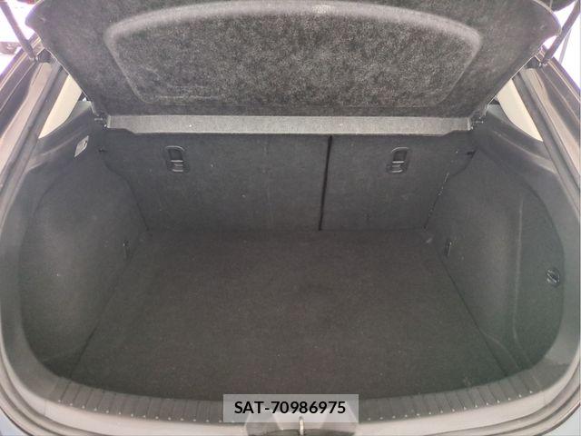 Mazda AXELA SPORT 2015-11 8525645-6