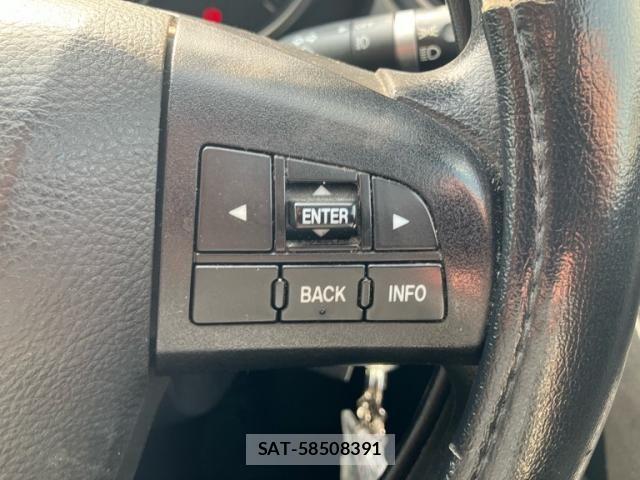 Mazda AXELA SPORT 2011-08 8525646-11