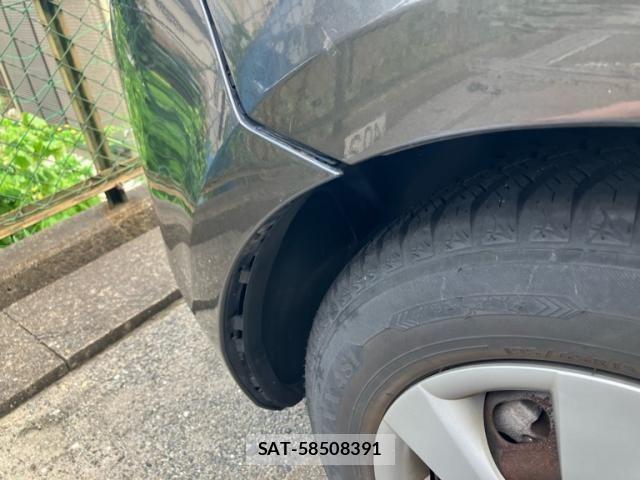 Mazda AXELA SPORT 2011-08 8525646-26