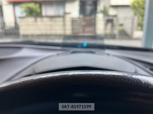Mazda AXELA SPORT 2013-12 8562551-17