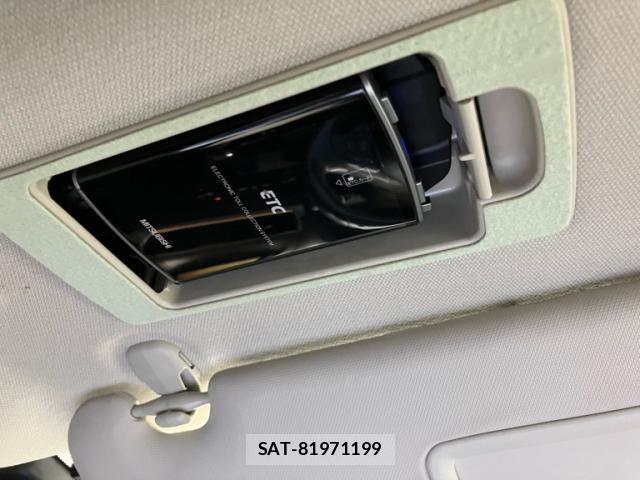 Mazda AXELA SPORT 2013-12 8562551-27