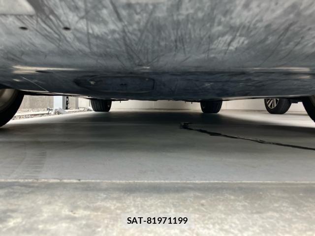 Mazda AXELA SPORT 2013-12 8562551-6