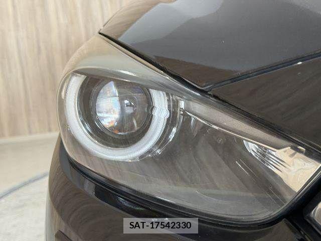 Mazda AXELA SPORT 2017-03 8562546-25