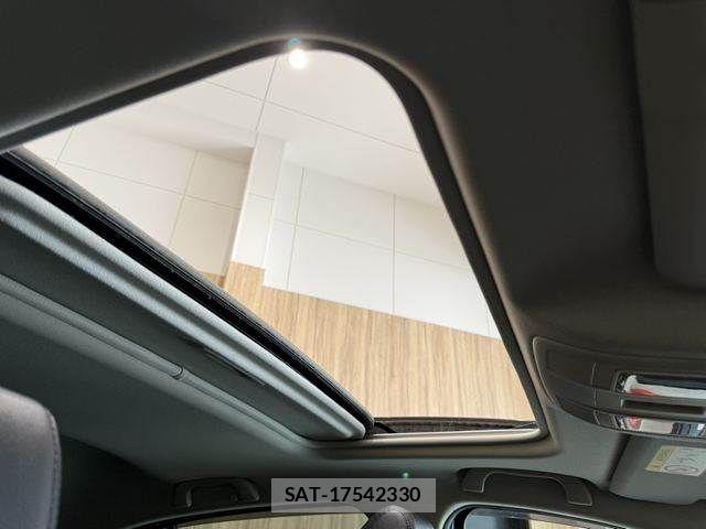 Mazda AXELA SPORT 2017-03 8562546-7