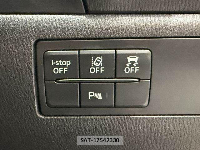 Mazda AXELA SPORT 2017-03 8562546-8