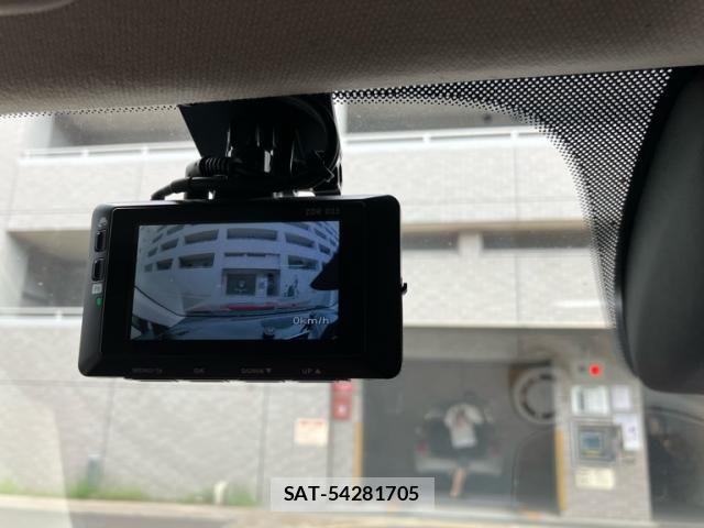 Mazda AXELA SPORT 2015-03 8562548-10