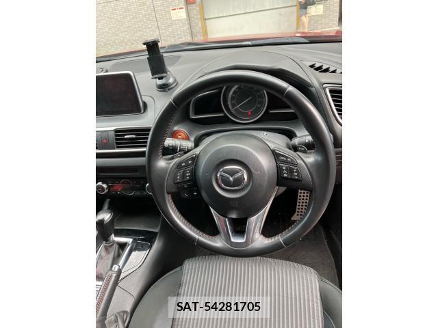 Mazda AXELA SPORT 2015-03 8562548-12