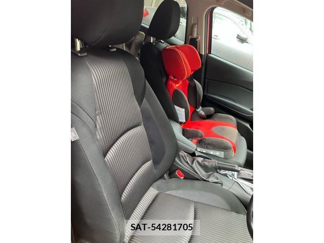 Mazda AXELA SPORT 2015-03 8562548-4