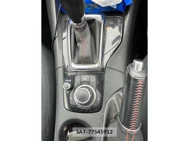 Mazda AXELA SPORT 2016-01 8562547-18