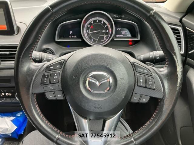 Mazda AXELA SPORT 2016-01 8562547-24
