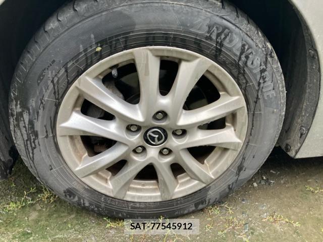 Mazda AXELA SPORT 2016-01 8562547-6