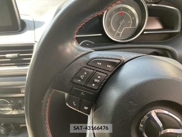 Mazda AXELA SPORT 2015-10 8562550-15