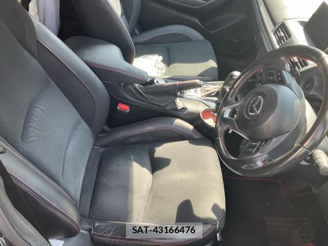 Mazda AXELA SPORT 2015-10 8562550-17