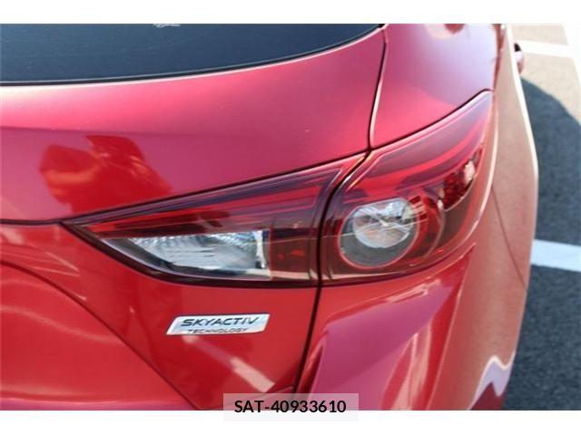 Mazda AXELA SPORT 2014-08 8562544-25