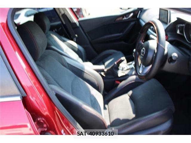 Mazda AXELA SPORT 2014-08 8562544-28